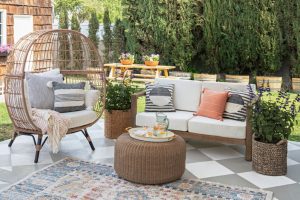 Custom Garden Furniture: Design Unique Pieces for Your Outdoor Space